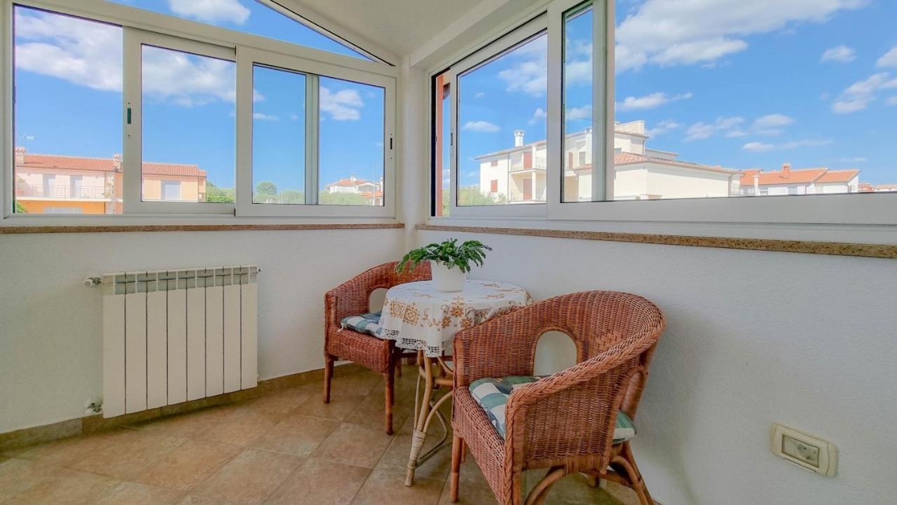 Stelia Leilighet Novigrad Istria Eksteriør bilde